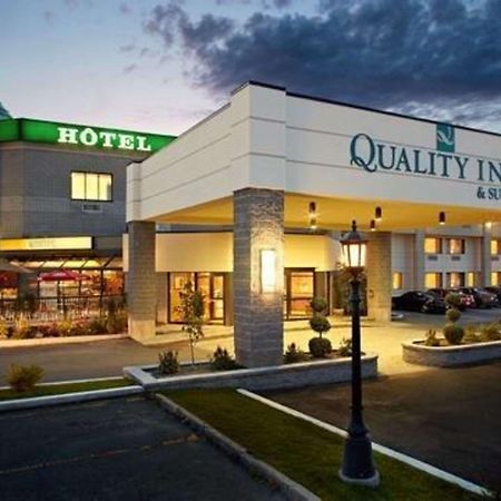 Quality Inn & Suites Броссар Экстерьер фото